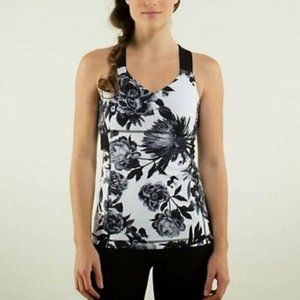 *WORN ONCE* 
Lululemon Brisk Bloom Tank Top Size 6